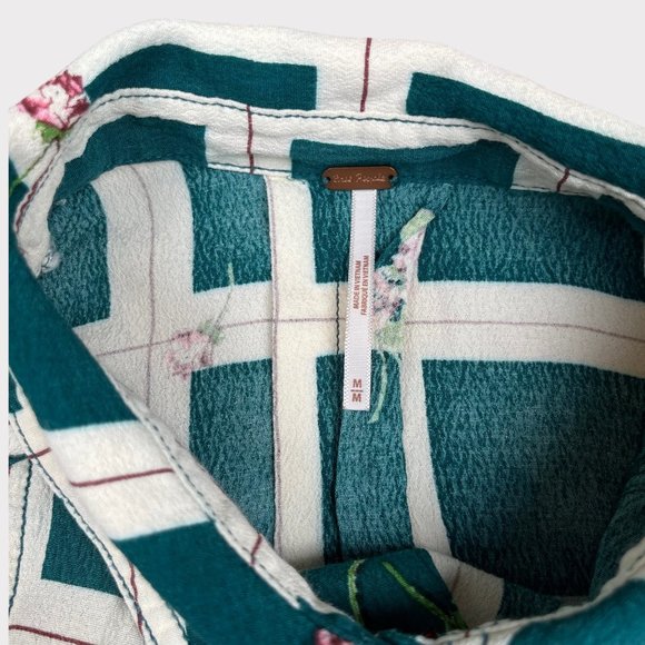 Free People Women's Window To My Heart Button Down Green Blouse Top Shirt Size M - Picture 13 of 16